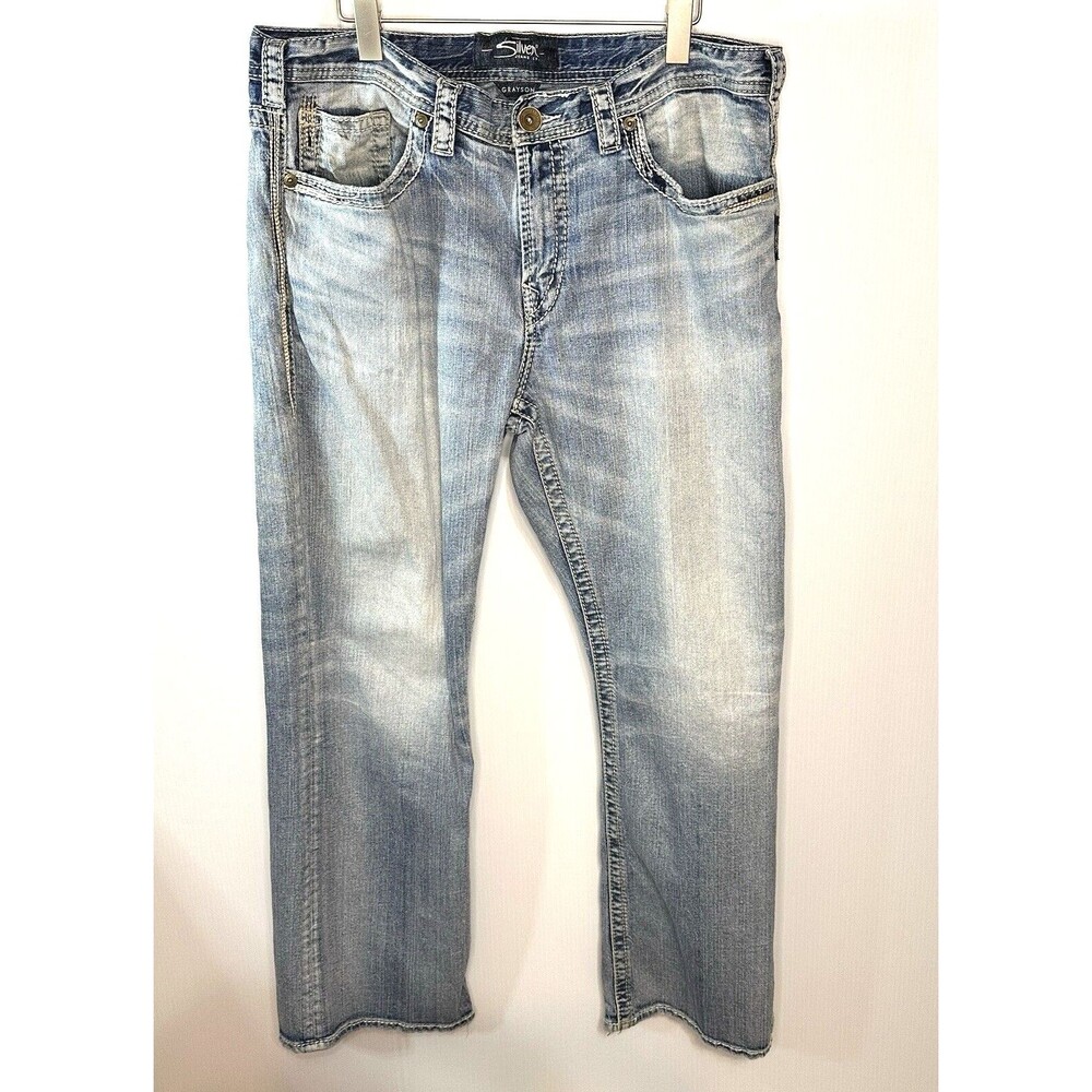 SILVER Grayson Jeans Men's sz 38x32 Light Blue denim Easy Fit Straight Leg pants